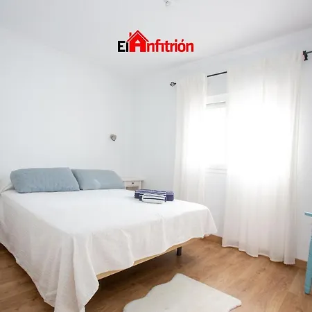 El Anfitrion - La Comoda