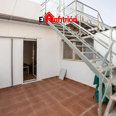El Anfitrion - La Comoda Apartment *