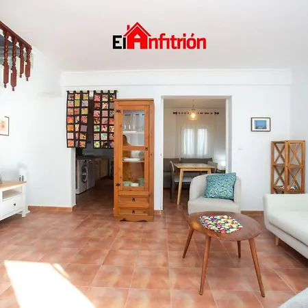 El Anfitrion - La Comoda